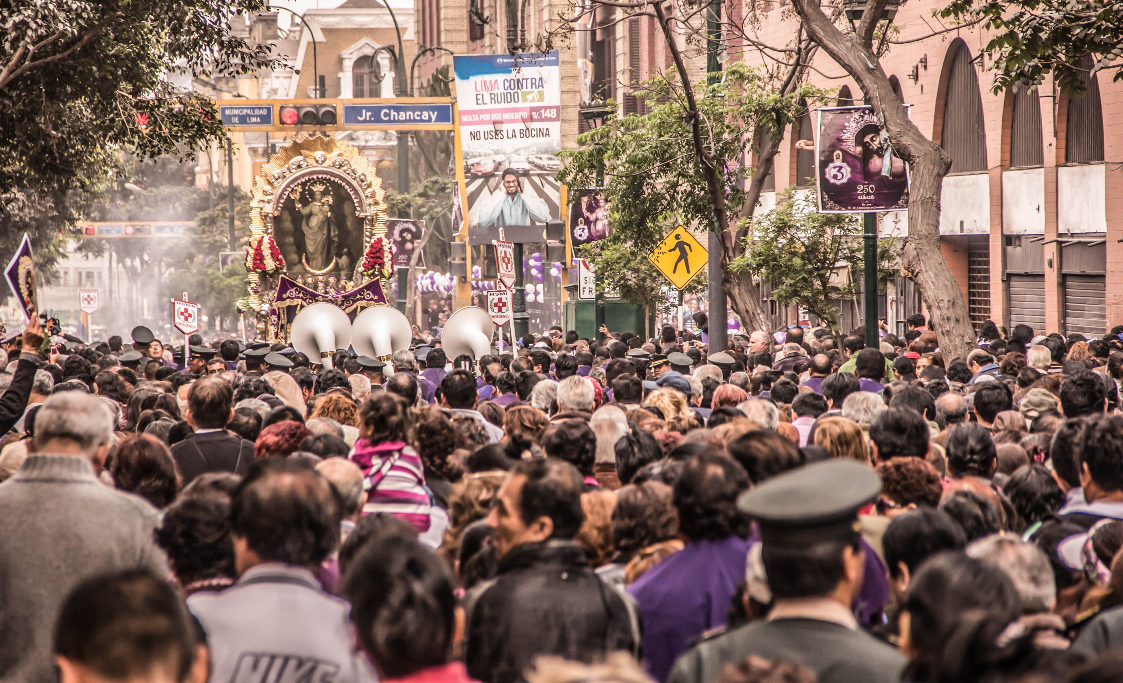 SEÑOR DE LOS MILAGROS SERGIO